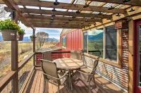 Lovely Livingston Loft w/ Mountain & River Views! - 3-Star