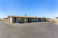 Americas Best Value Inn and Suites El Centro - Motels