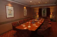 Ramada by Wyndham Viscount Suites Tucson East