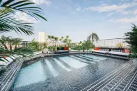Sanouva Danang Hotel - Daily Afternoon Tea Inclusive - 屋上プール