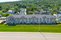 Motel le Point de Vue فنادق في Saint-Aime-des-Lacs