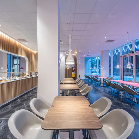 Prize by Radisson, Antwerp City