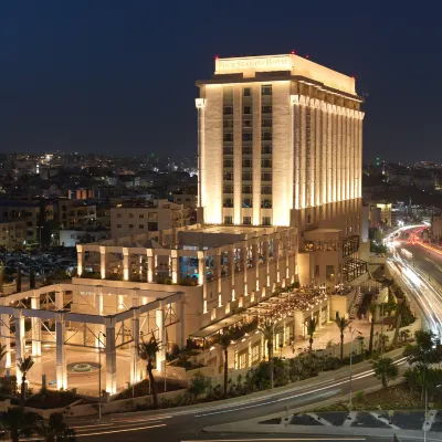 Four Seasons Hotel Amman Hôtels à proximité de : Ambassade de France