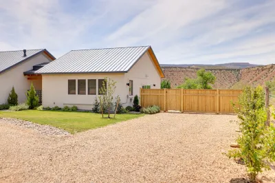 Southern Utah Vacation Rental w/ Hot Tub