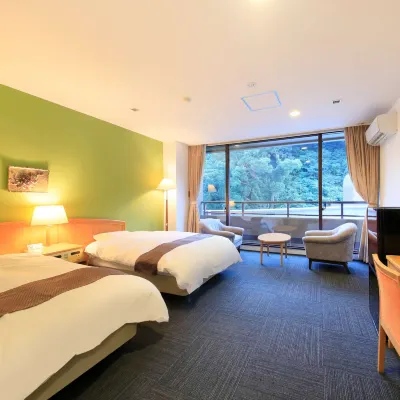 Yutorelo Beppu Hotels near The Hells