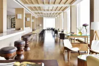 Renaissance Lucknow Hotel - พร้อมอาหารเช้า