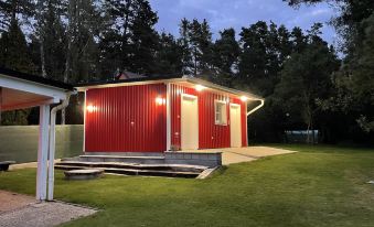 Cottage Faflik - Air Con and Own Sauna, Swedish House No 001