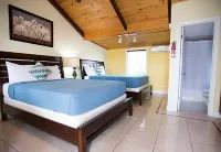 Bungalows on the Bay Usvi Отели в г. Восток Энд