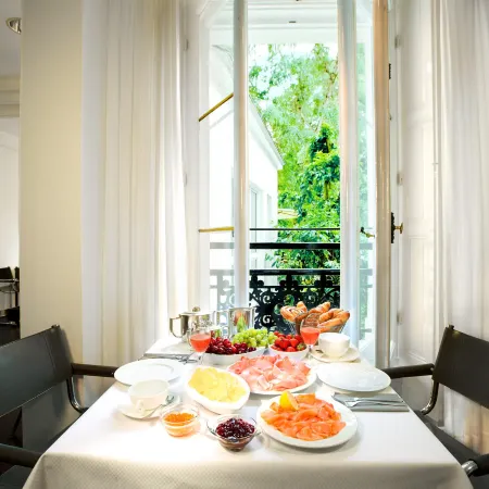 Aussen Alster Hotel
