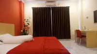 Guest House Upy Hotels in Kasihan