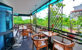 Giao Thong Hotel