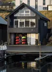 Unique Boathouse - Central - Kajak - Fitness Hotels in 