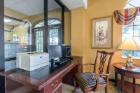 Quality Inn - 2-Star