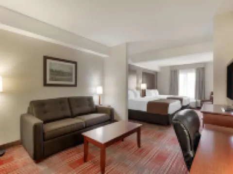 莫斯科克貝斯特韋斯特優質酒店 亨茨維爾酒店