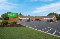Wyndham Garden Galena Hotel & Day Spa - Parking