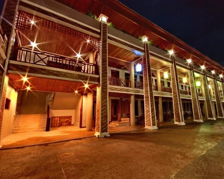 รูปภาพของแสงสวรรค์ พาเลซ เขาหลัก รีสอร์ท