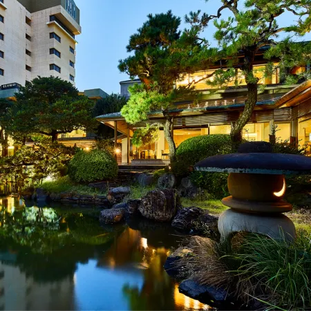 Art Hotel Kokura New Tagawa Отели рядом с достопримечательностью «Парк Кацуяма»