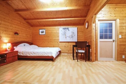 Namyangju Small Spring Pool Pension