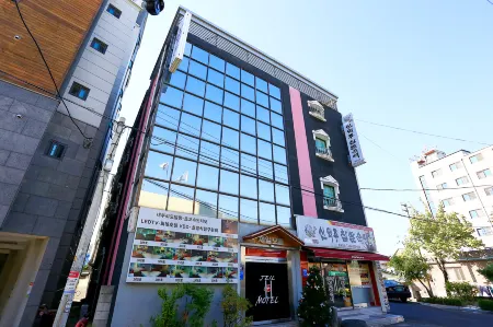 Dongducheon Jeil Motel Отели в г. Тондучхон