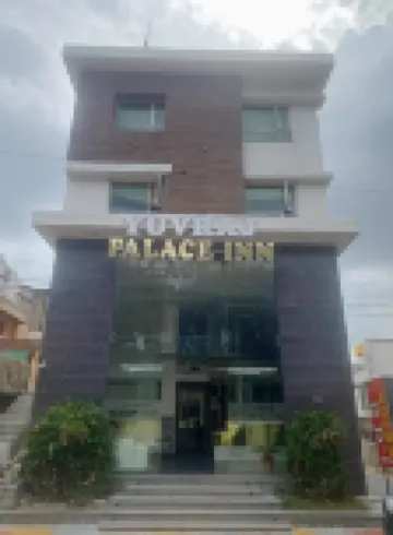Yuvraj Palace Inn
