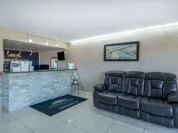 Howard Johnson by Wyndham Vero Beach/I-95 Hotels in Indian River County
