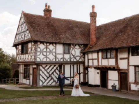 voco LYTHE HILL HOTEL & SPA by IHG Hotels in Godalming