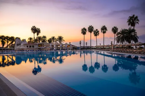 Adora Hotel & Resort