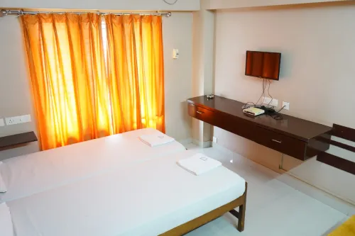 Sangeetha Tourist Home - موقف سيارات