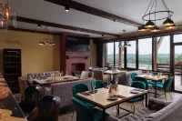 Hotel "Peak"