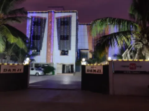 Damji Hotel