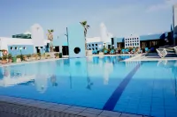 The St. George’s Park Hotel - Rooftop Pools