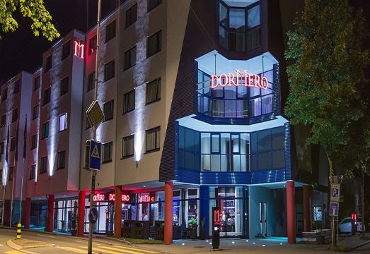 2. 에어포트 호텔 ..