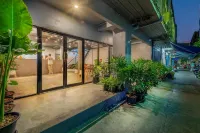 Ti Thong Hostel Hotel in zona Wat Suthat Thepwararam