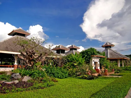 Lilawalai Resort Отели рядом с достопримечательностью «Wat Kaeng Klang Dong»