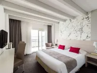 Brit Hôtel de l'océan Hotels in Concarneau