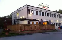 Hotel Dialog Hotels in Skarholmen