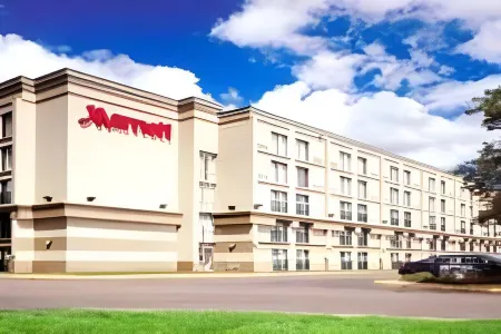 DoubleTree by Hilton Minneapolis Airport