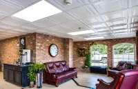 Rodeway Inn Branson, Brick House Hotels in Branson Township