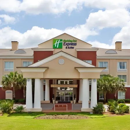 Holiday Inn Express & Suites DUBLIN by IHG