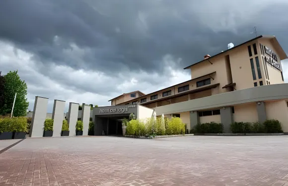 艾爾伯格狄拉吉酒店