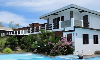 La Pernela Beachfront Resort