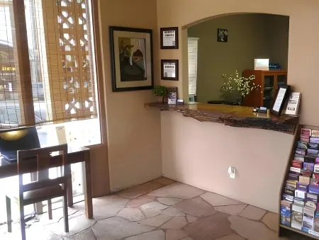 Arizona 9 Motor Hotel