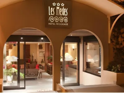 Hotel Residence les Medes Hotels near Plage d'Argent