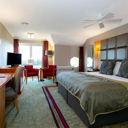 The Park Royal Hotel & Spa