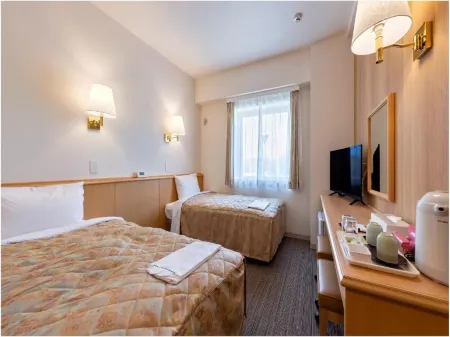 Hotel AZ Ehime Touyo-Tewn