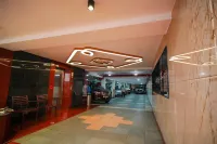 薩巴里斯大酒店 - 停車場