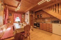 Rudnica山小屋