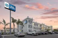 Best Western Salinas Monterey Hotel - parking