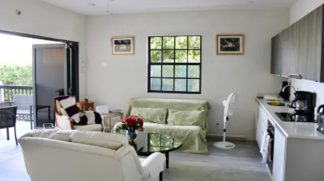 Zinnia #7 - by ZenBreak Hoteles en 