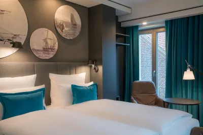 Motel One Lübeck Các khách sạn gần Holstentor